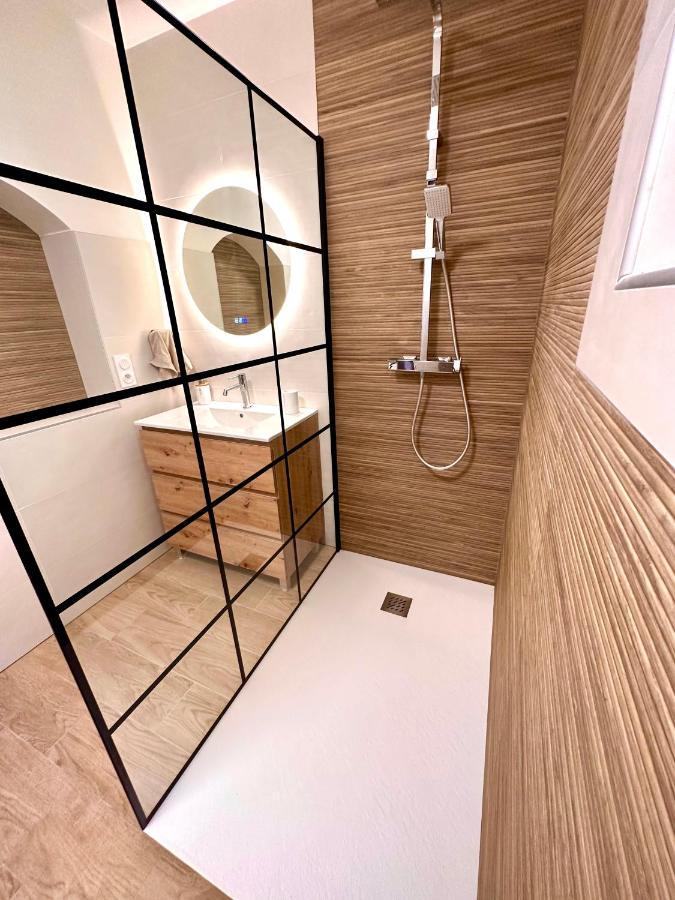 Maison De Charme Avec Jacuzzi Vakantiehuis Molleges