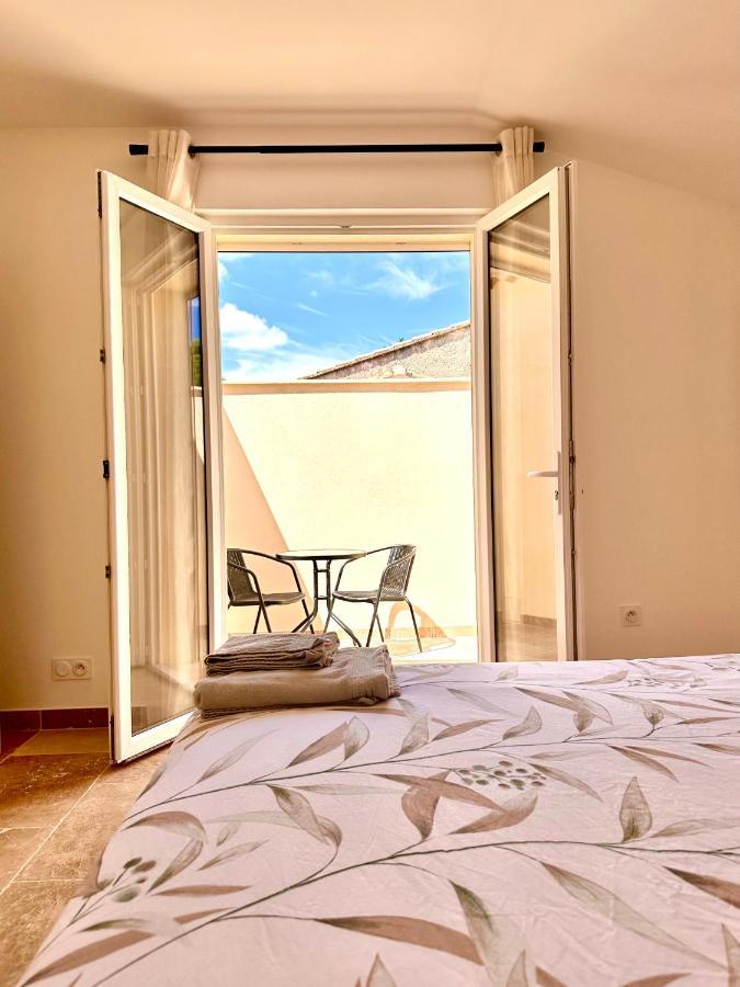 Maison De Charme Avec Jacuzzi Vakantiehuis *